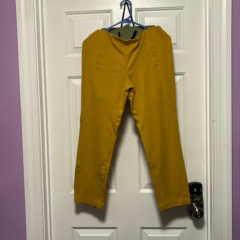 Mustard yellow stretch pants